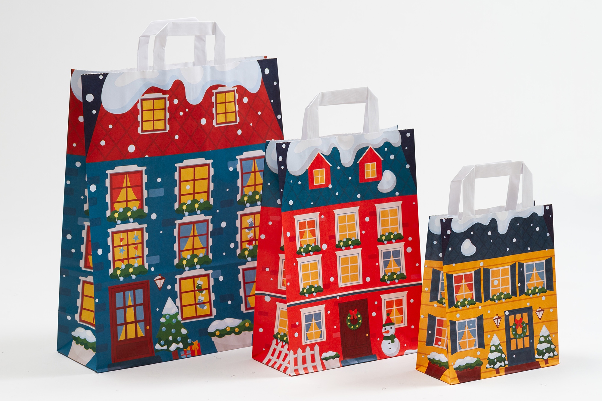 Gruppenbild Papiertragetaschen mit Flachhenkel - Winterhaus