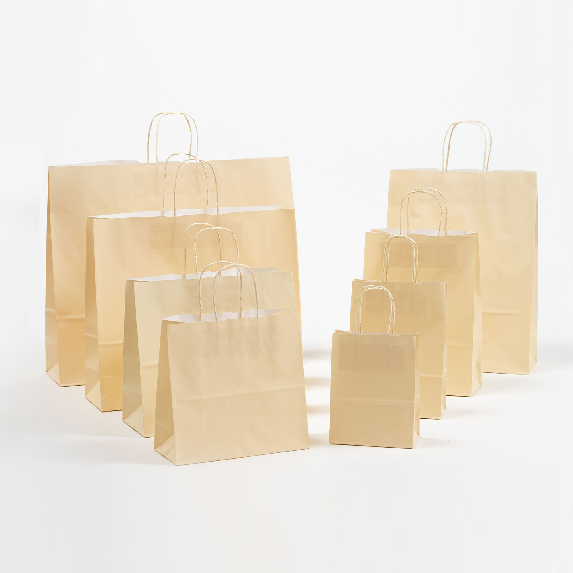 Gruppenbild Papiertragetaschen COLOR mit gedrehter Papierkordel ivory-beige
