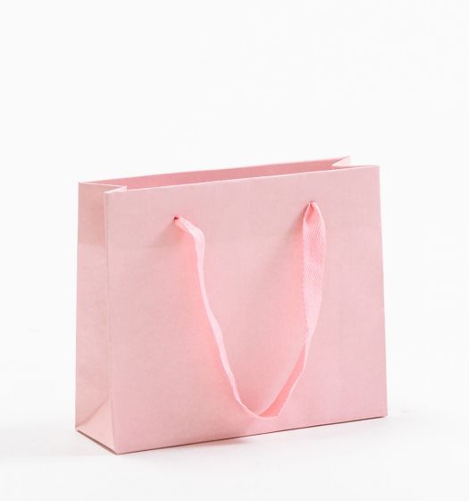 Produktbild Papiertragetaschen Royal mit Stoffbändern rosa in der Größe 24 x 8 x 20 + 5 cm